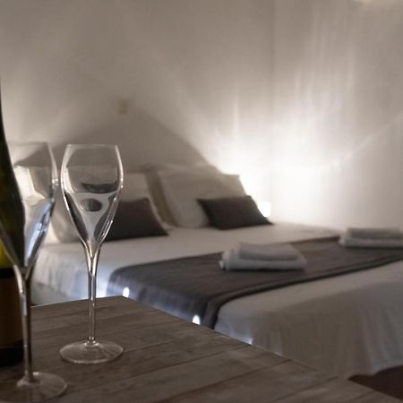 Camenno Apartments-The Heart Of Diocletian'S Palace-Open All Winter! Split Exteriör bild