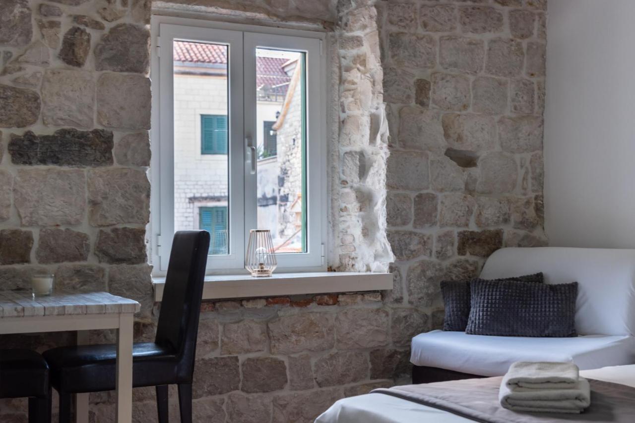 Camenno Apartments-The Heart Of Diocletian'S Palace-Open All Winter! Split Exteriör bild